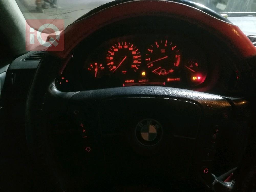 بي ام دبليو الفئة 7